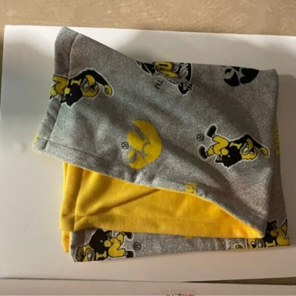 Iowa Hawkeyes Diaper Bag, Receiving Blanket and Burp Cloth